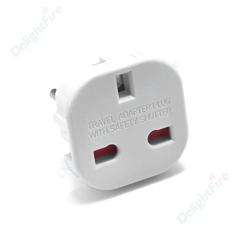 1pcs UK to EU Socket Adapter 220V Euro Travel Plug Converter AC Wall Charger Power Adapter UK British Adapter Electrical Outlets