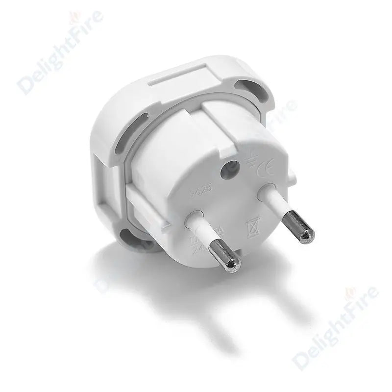 1pcs UK to EU Socket Adapter 220V Euro Travel Plug Converter AC Wall Charger Power Adapter UK British Adapter Electrical Outlets