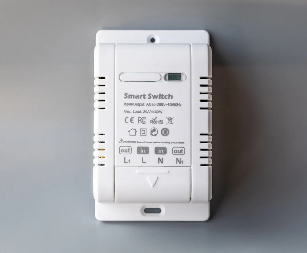 Tuya 20A Smart Switch Circuit Breaker APP Control Power Monitor Overload Protection Works with Alexa Google Home Siri