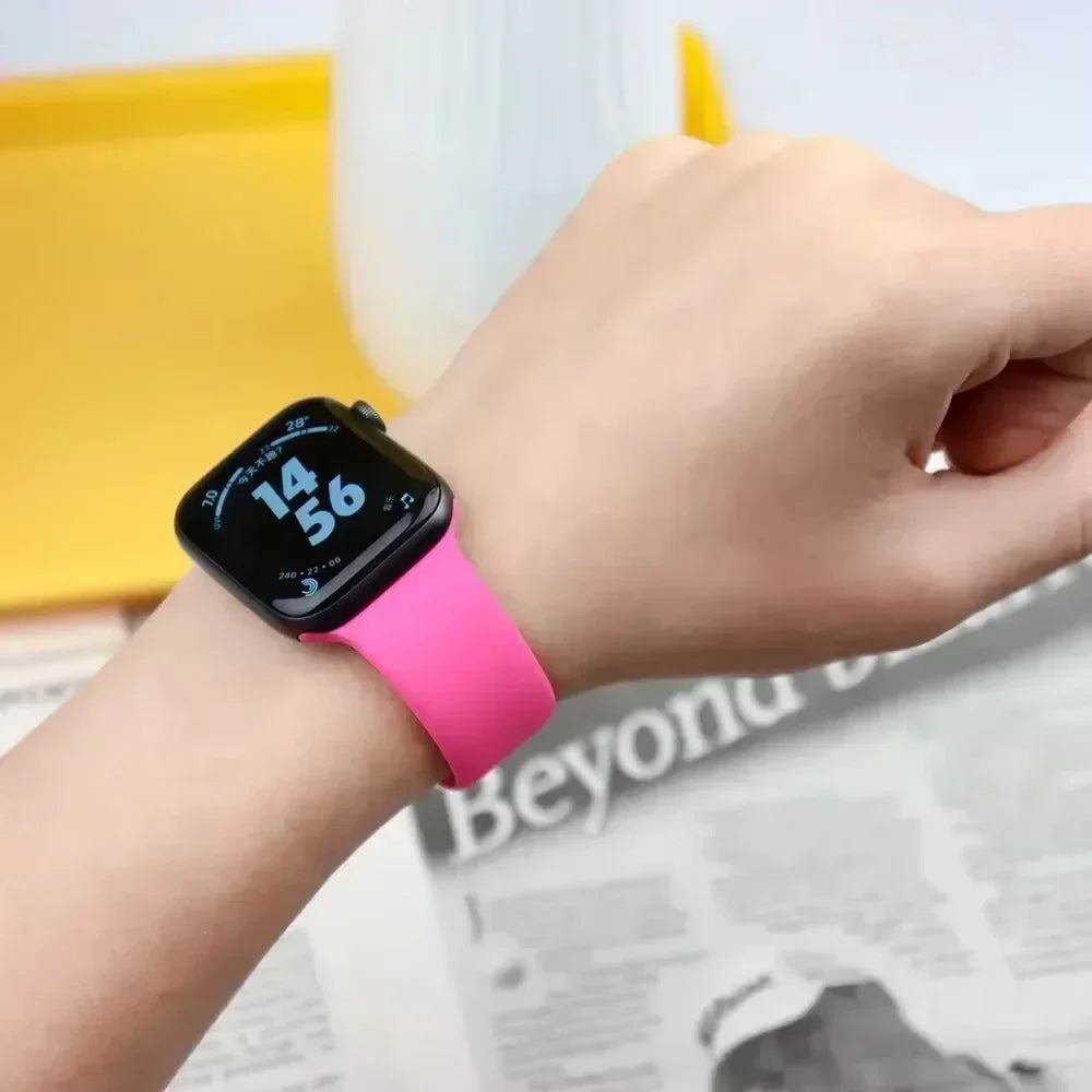 Original Silicone Strap for Apple Watch Band 38/40/41/42/44/45/46MM 49mm Bracelet for Iwatch Serie 10 9 7 4 5 6 8 SE Ultra 2 3