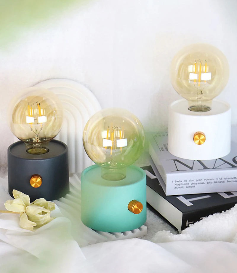 LED Night Light Battery Powered Bulb Lamp Desktop Office Light Retro Bulb Shape Night Light For Baby Room Bedroom Corridor Lamp
