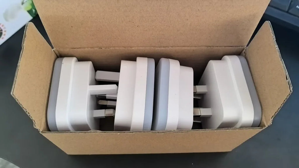 4pcs Night Lights, LED Night Light Lamp with Auto Dusk to Dawn Sensor, Nightlights for Hallway, Bedroom, Kitchen, Stairway