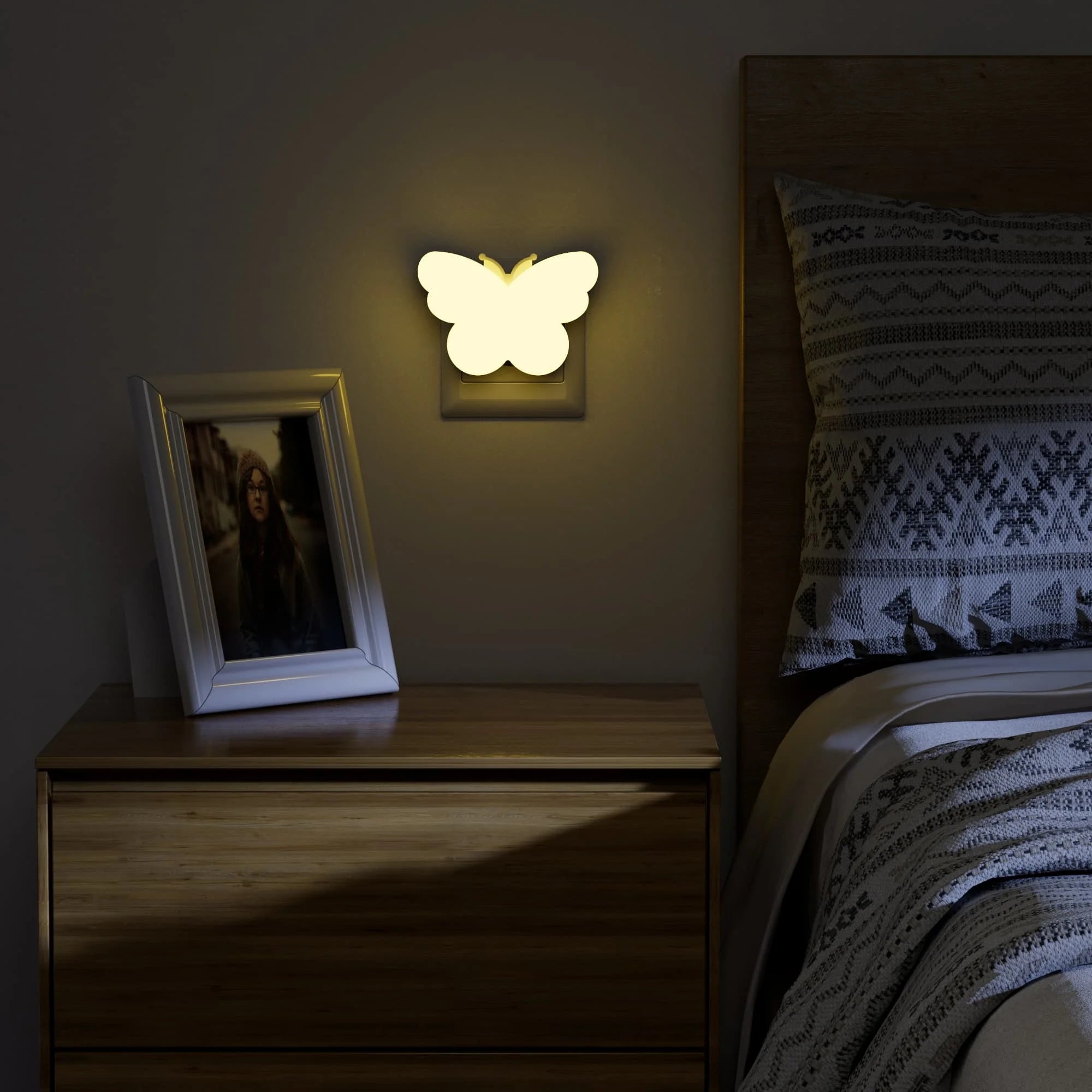 Butterfly Shape Night Lights LED Light Sensor Night Lights Plug in Auto on/Off for Kids Bedroom Stair Hallway Bedhead Night Lamp